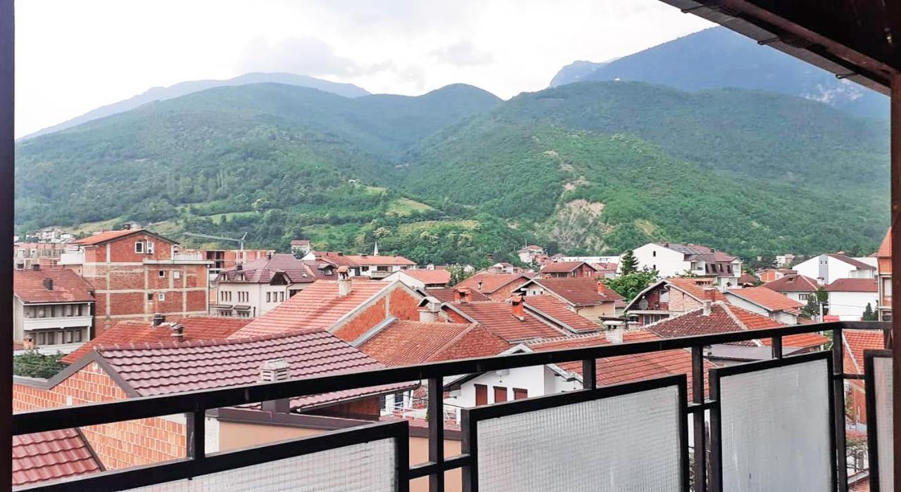 Lovely 1 Bedroom Within Walking Distance, Views Peje Dış mekan fotoğraf