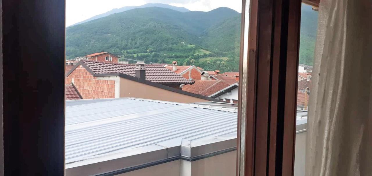 Lovely 1 Bedroom Within Walking Distance, Views Peje Dış mekan fotoğraf