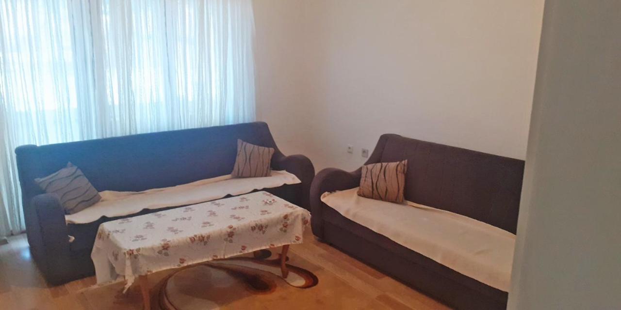 Lovely 1 Bedroom Within Walking Distance, Views Peje Dış mekan fotoğraf